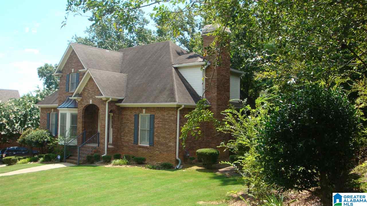 320 Woodward Road Trussville, AL 35173 - Photo 3 of 46