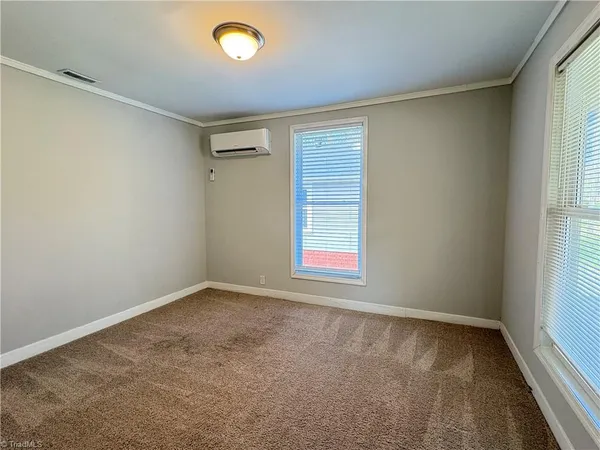 $1,025 | 6848 State Highway 49, Liberty, NC 27298