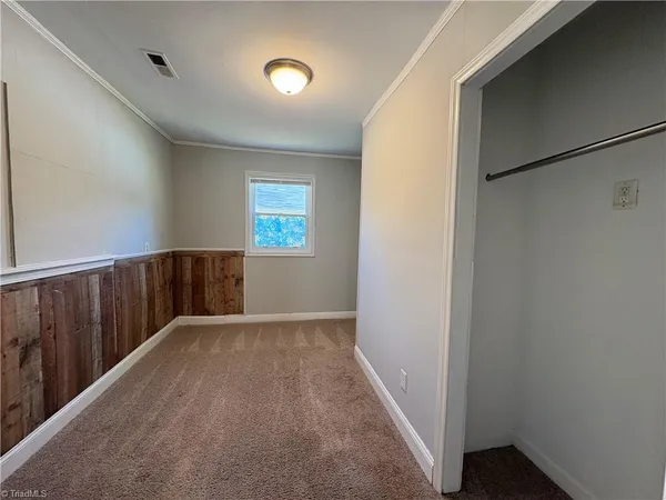 $1,025 | 6848 State Highway 49, Liberty, NC 27298