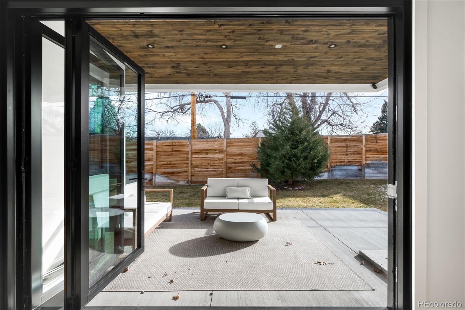 2900 South Madison Street Denver, CO 80210 - Photo 41 of 46 a view of front door