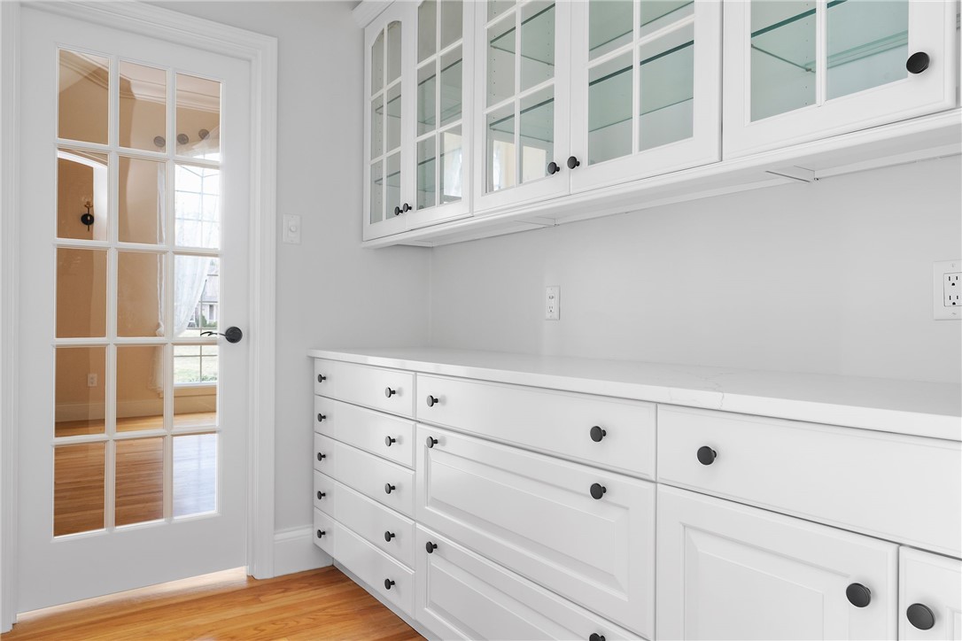 38 Miss Fry Drive East Greenwich, RI 02818 - Photo 13 of 47