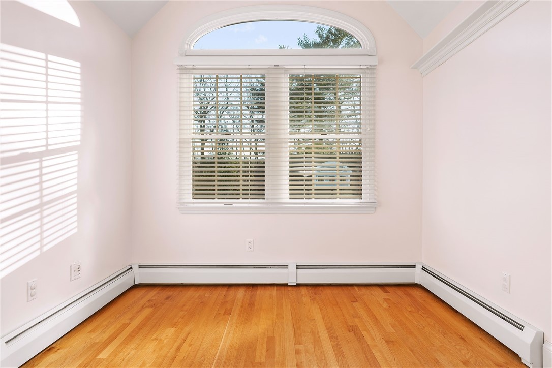 38 Miss Fry Drive East Greenwich, RI 02818 - Photo 23 of 47