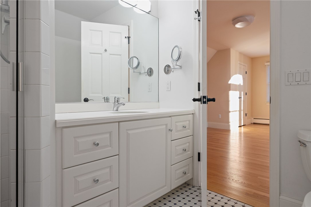 38 Miss Fry Drive East Greenwich, RI 02818 - Photo 24 of 47