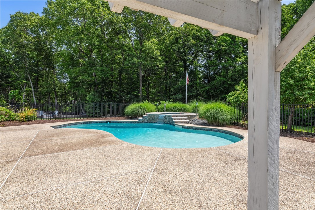 38 Miss Fry Drive East Greenwich, RI 02818 - Photo 36 of 47