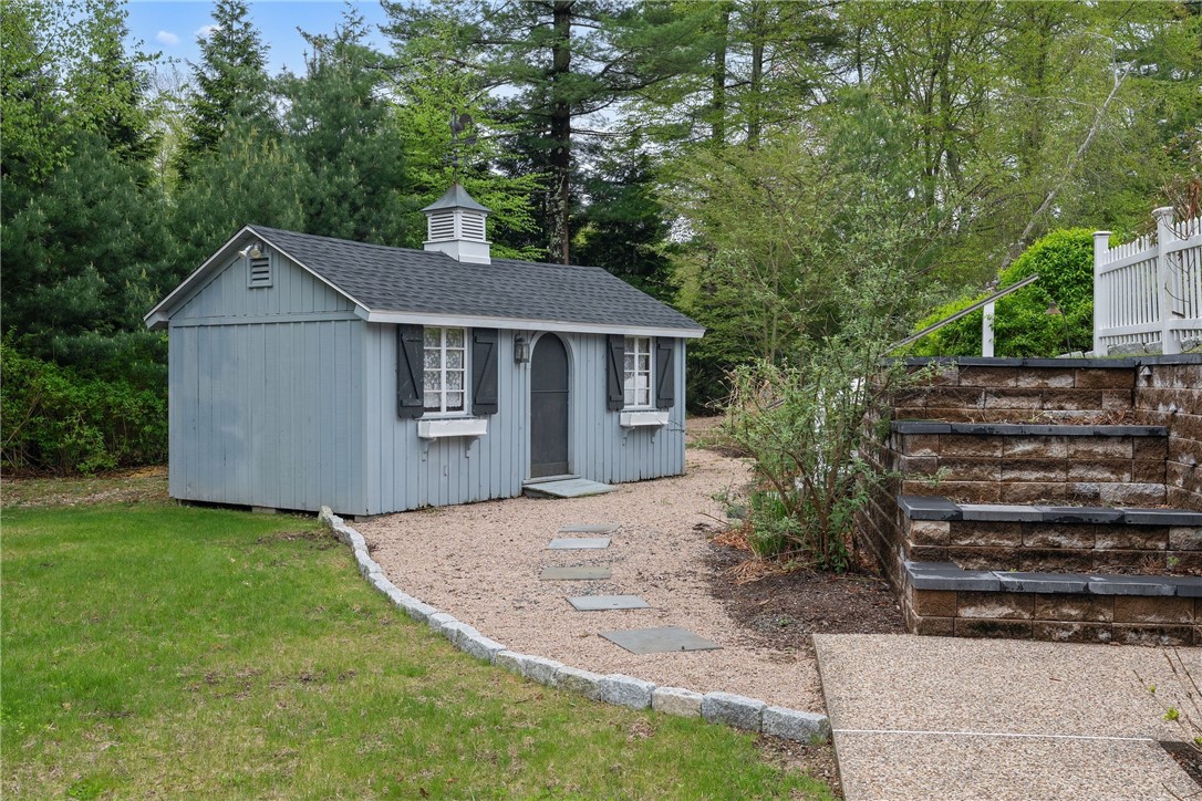 38 Miss Fry Drive East Greenwich, RI 02818 - Photo 39 of 47