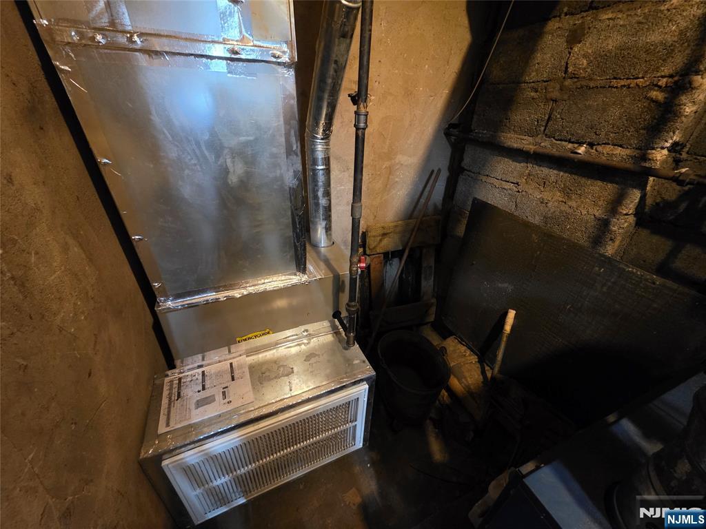 1449 Teaneck Road Teaneck, NJ 07666 - Photo 12 of 26 a close up of air conditioner duct