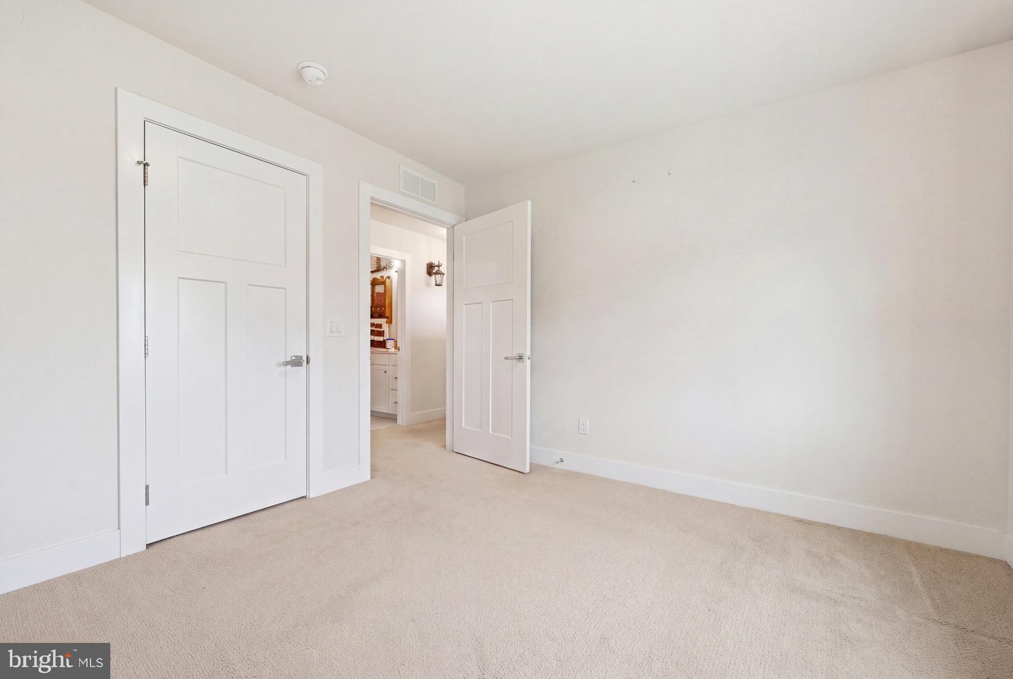 301 Rushbrook Road Martinsburg, WV 25403 - Photo 12 of 33 Gallery Image 12