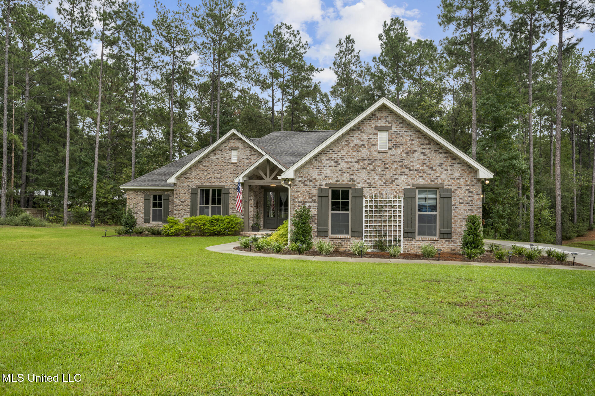 643 Scruggs Road Sumrall, MS 39482 - Photo 2 of 37 3_ghubphoto_12