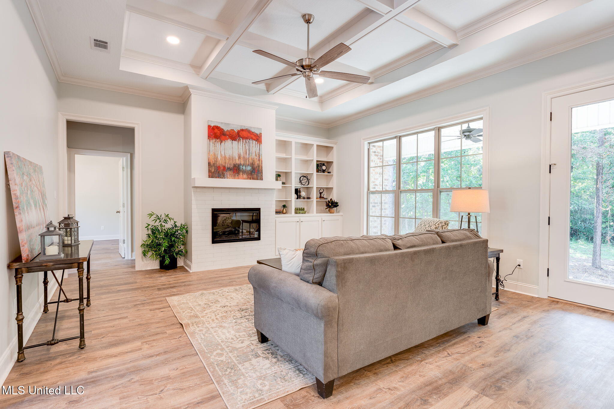 643 Scruggs Road Sumrall, MS 39482 - Photo 7 of 37 2 (2 of 25) Great Room