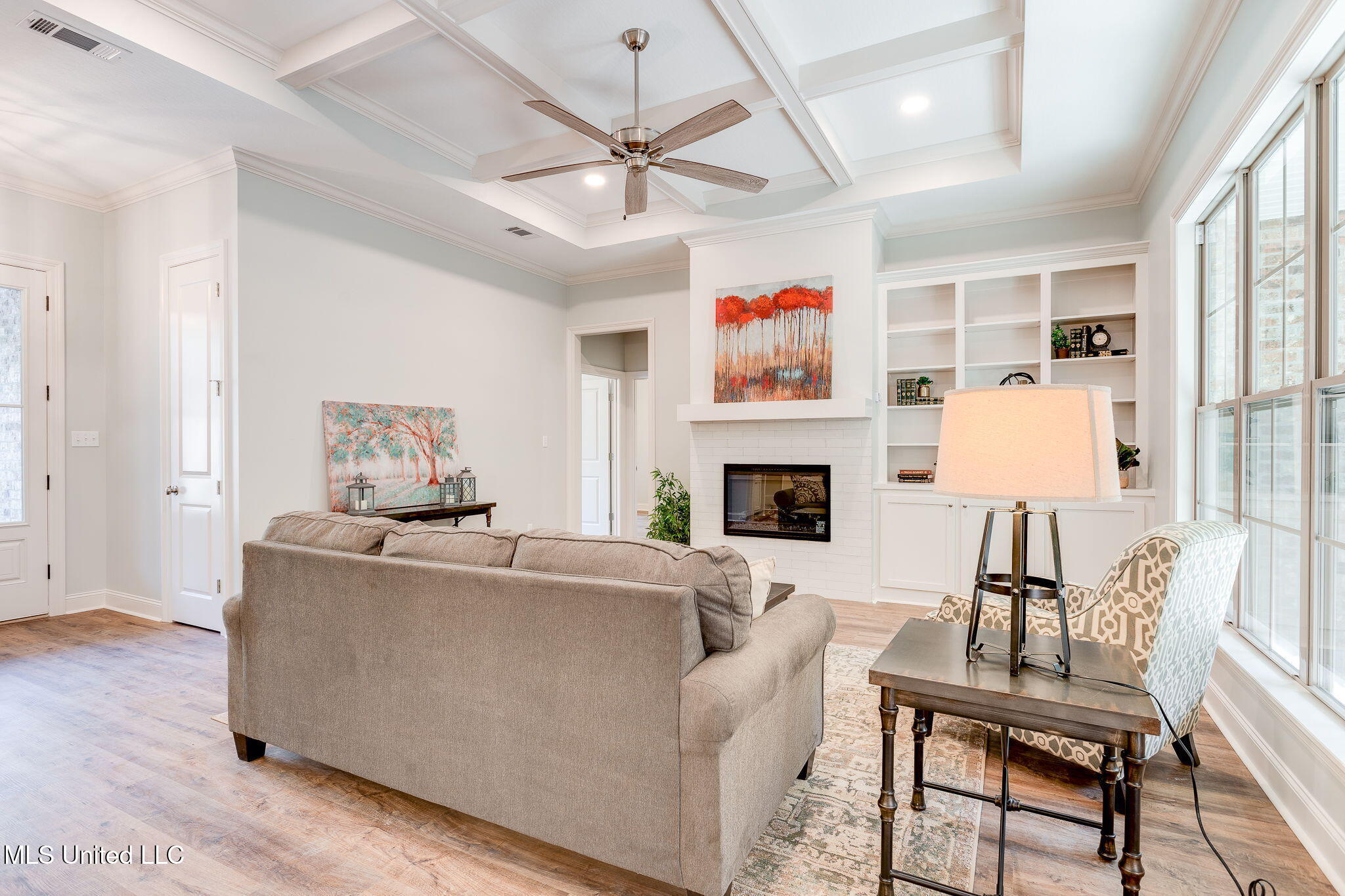643 Scruggs Road Sumrall, MS 39482 - Photo 8 of 37 2 (3 of 25) Great Room