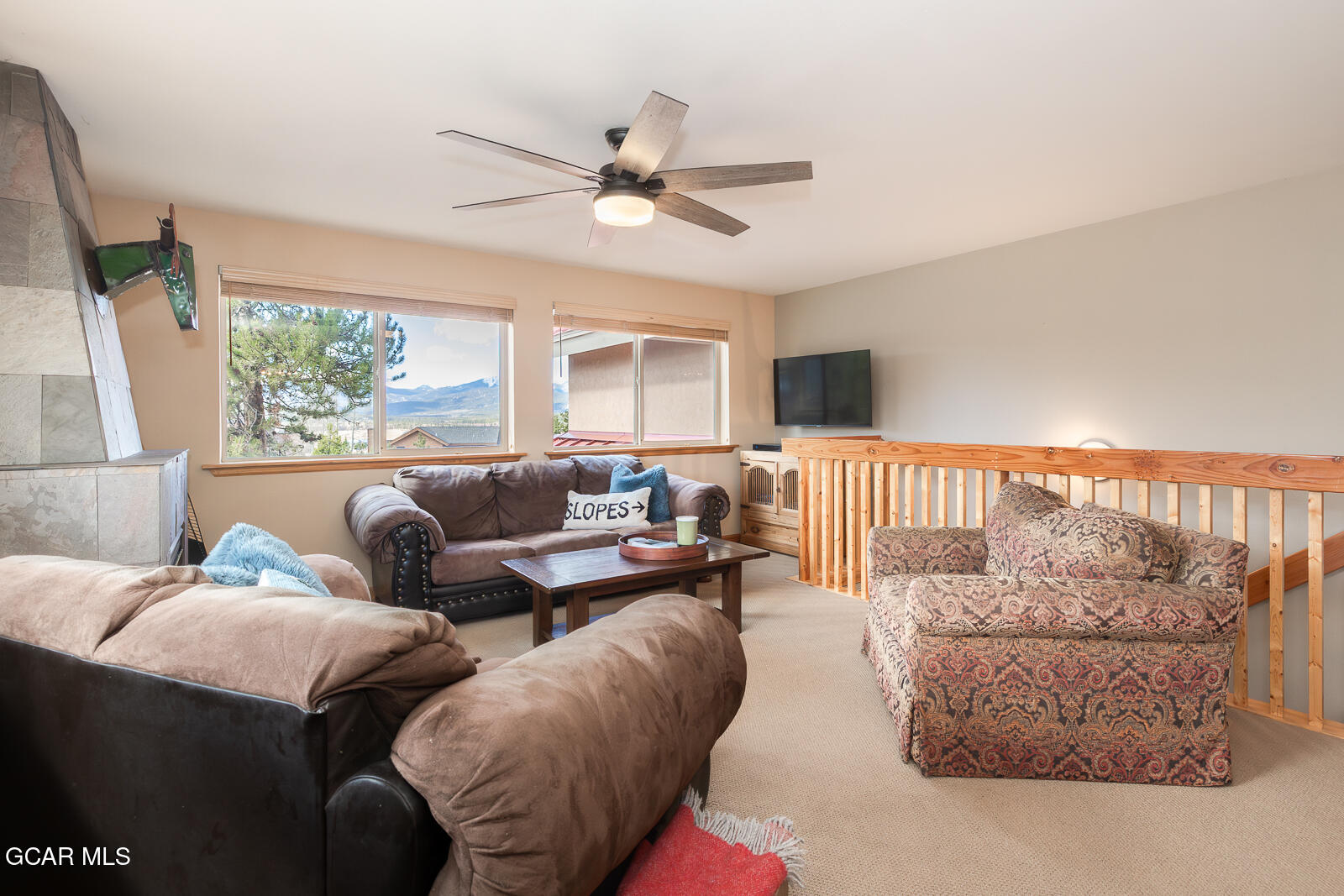 813 Ermine Lane Fraser, CO 80442 - Photo 9 of 35 Living Area 1