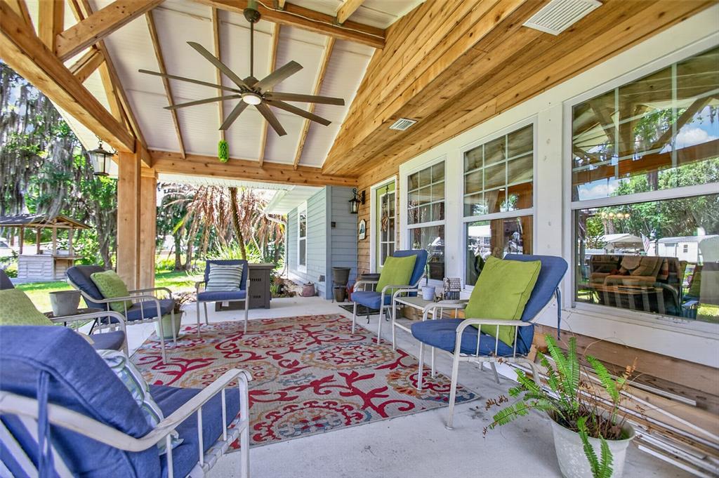 137 Riverside Drive Satsuma, FL 32189 - Photo 4 of 43