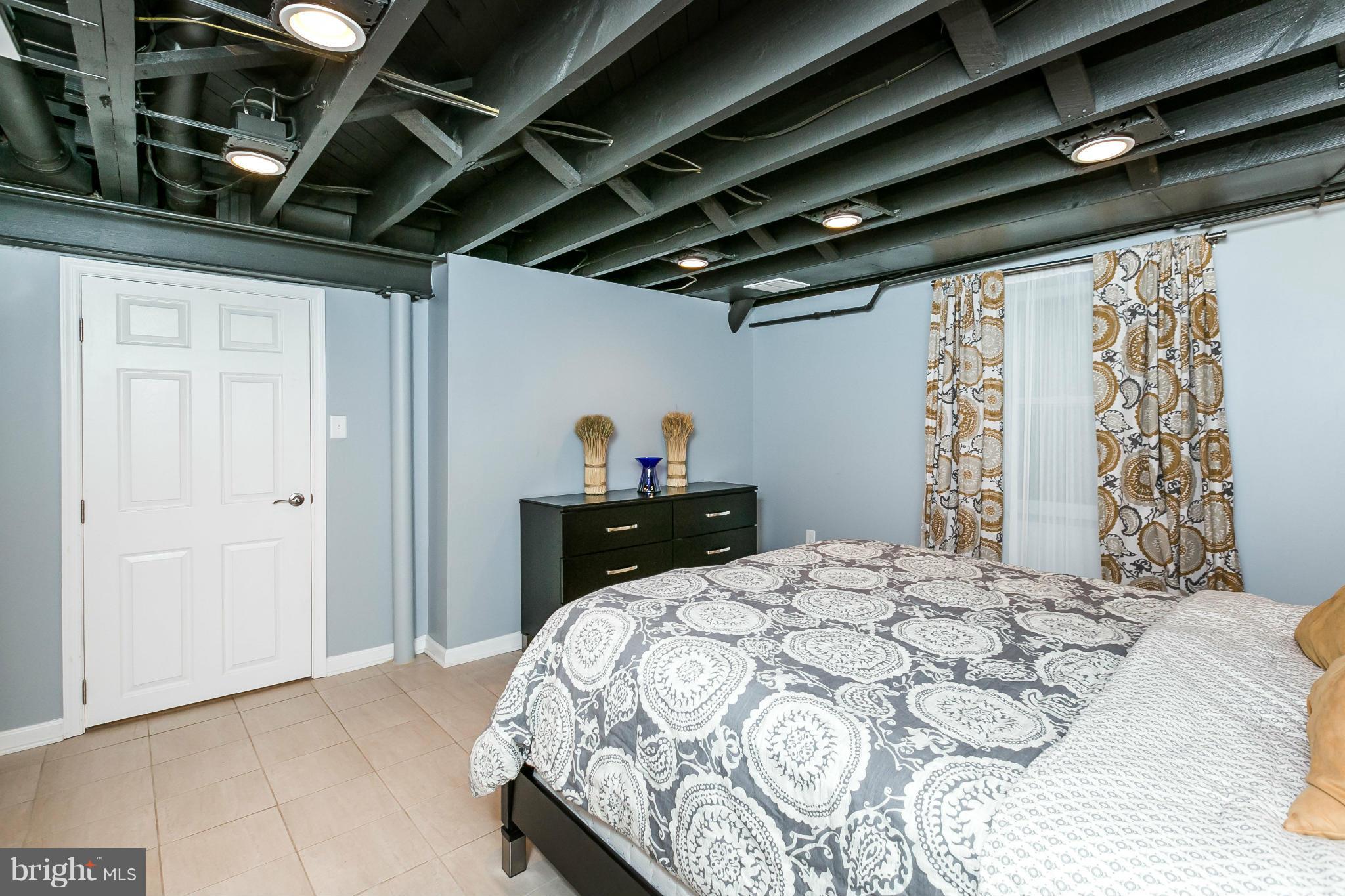 316 Broadmoor Road Baltimore, MD 21212 - Photo 23 of 30 Bedroom
