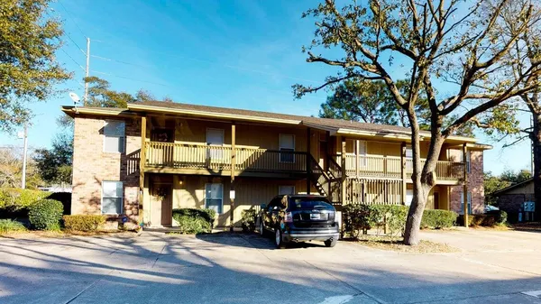 $1,350 | 895 Silverwood, Unit 6, Fort Walton Beach, FL 32547
