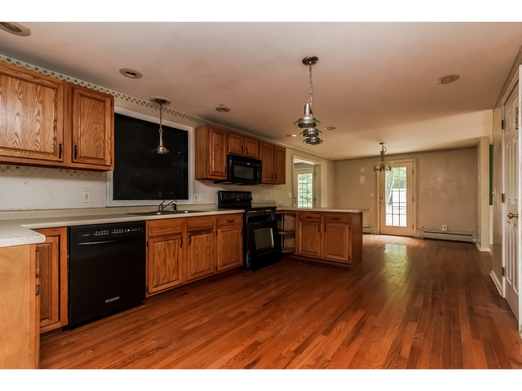 332 North Road Deerfield, NH 03037 - Photo 19 of 25