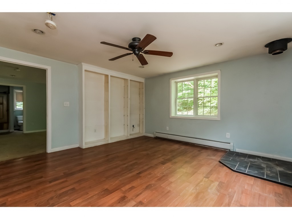 332 North Road Deerfield, NH 03037 - Photo 24 of 25