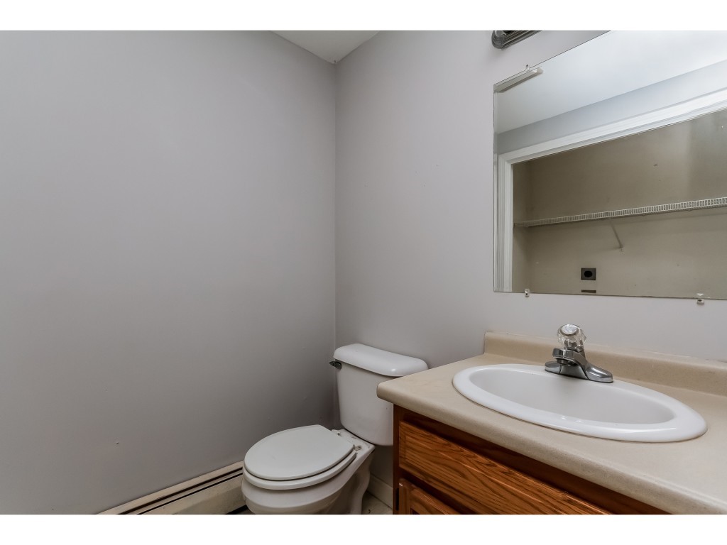 332 North Road Deerfield, NH 03037 - Photo 5 of 25