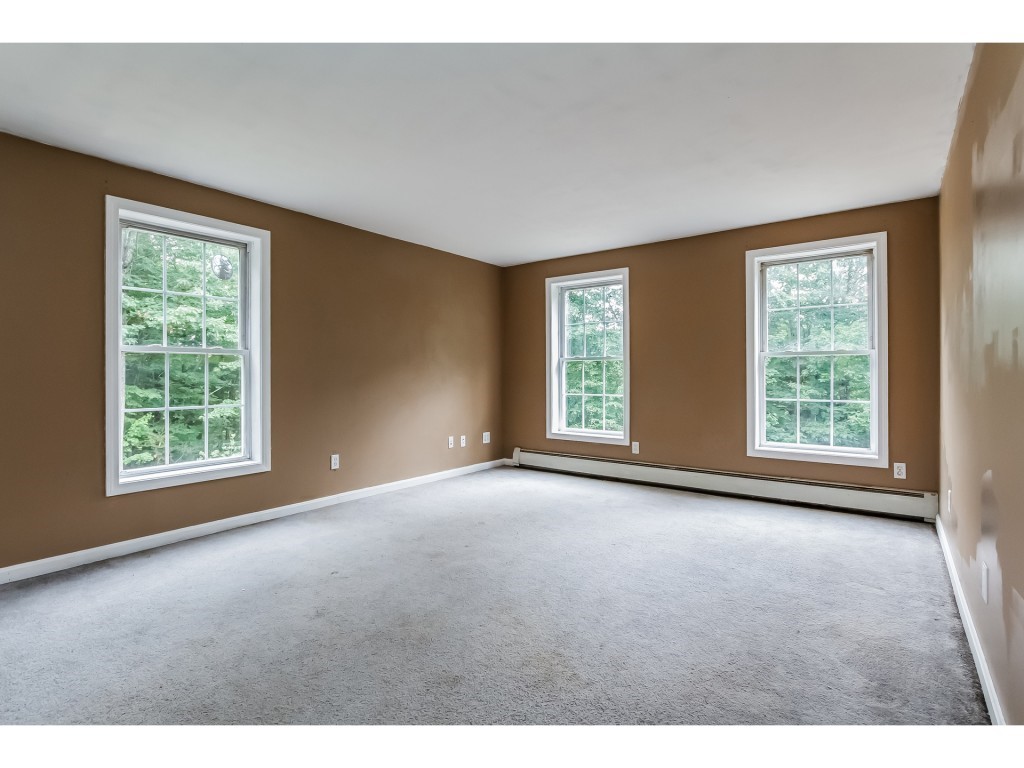 332 North Road Deerfield, NH 03037 - Photo 8 of 25