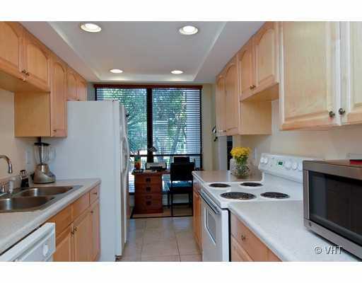 2104 Bridgewood Drive, Unit 2104 Boca Raton, FL 33434 - Photo 4 of 8 Additional Photo