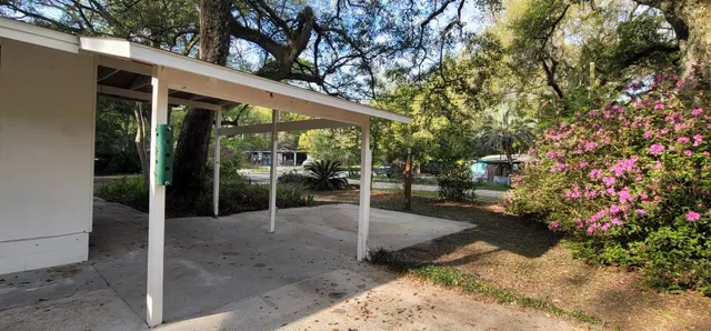 $1,325 | 1210 Carson Drive, Tallahassee, FL 32305