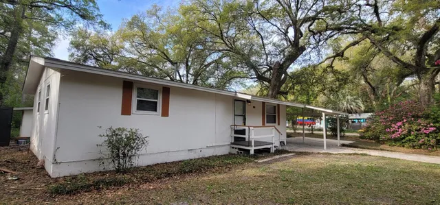 $1,325 | 1210 Carson Drive, Tallahassee, FL 32305