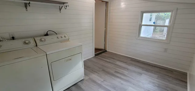 $1,325 | 1210 Carson Drive, Tallahassee, FL 32305