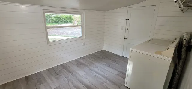 $1,325 | 1210 Carson Drive, Tallahassee, FL 32305