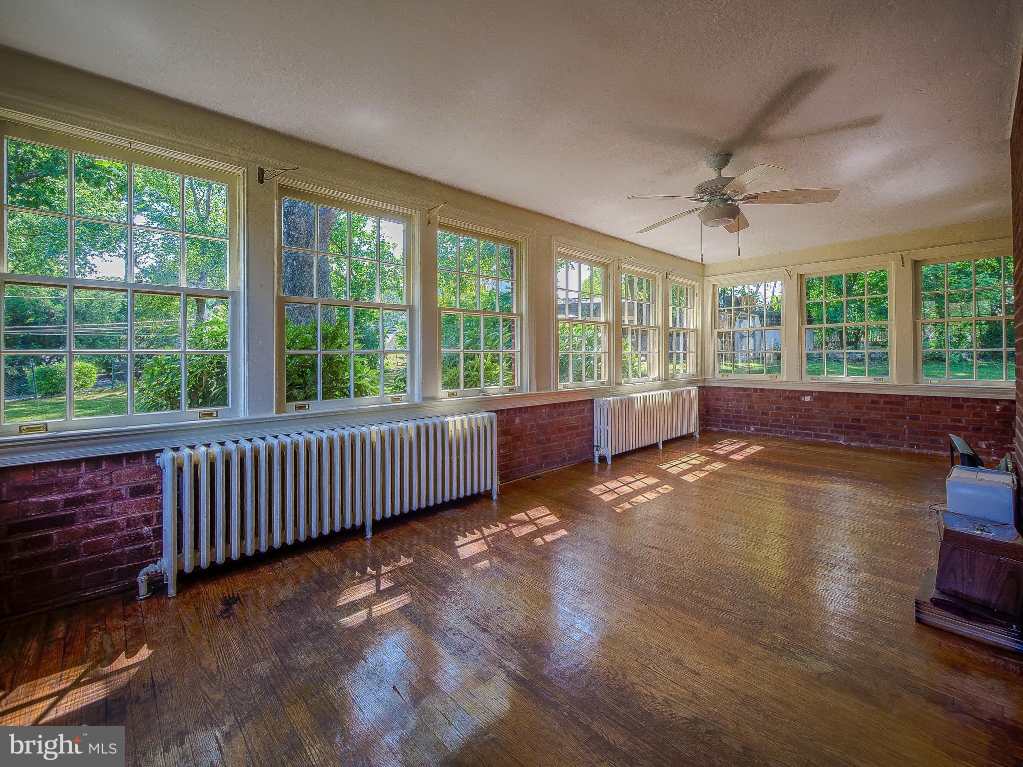 300 Glenloch Road Ridley Park, PA 19078 - Photo 13 of 70 Conservatory (heated)