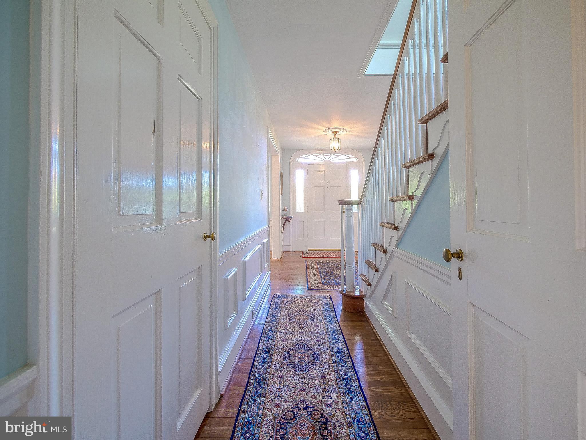 300 Glenloch Road Ridley Park, PA 19078 - Photo 24 of 70 Center Hall