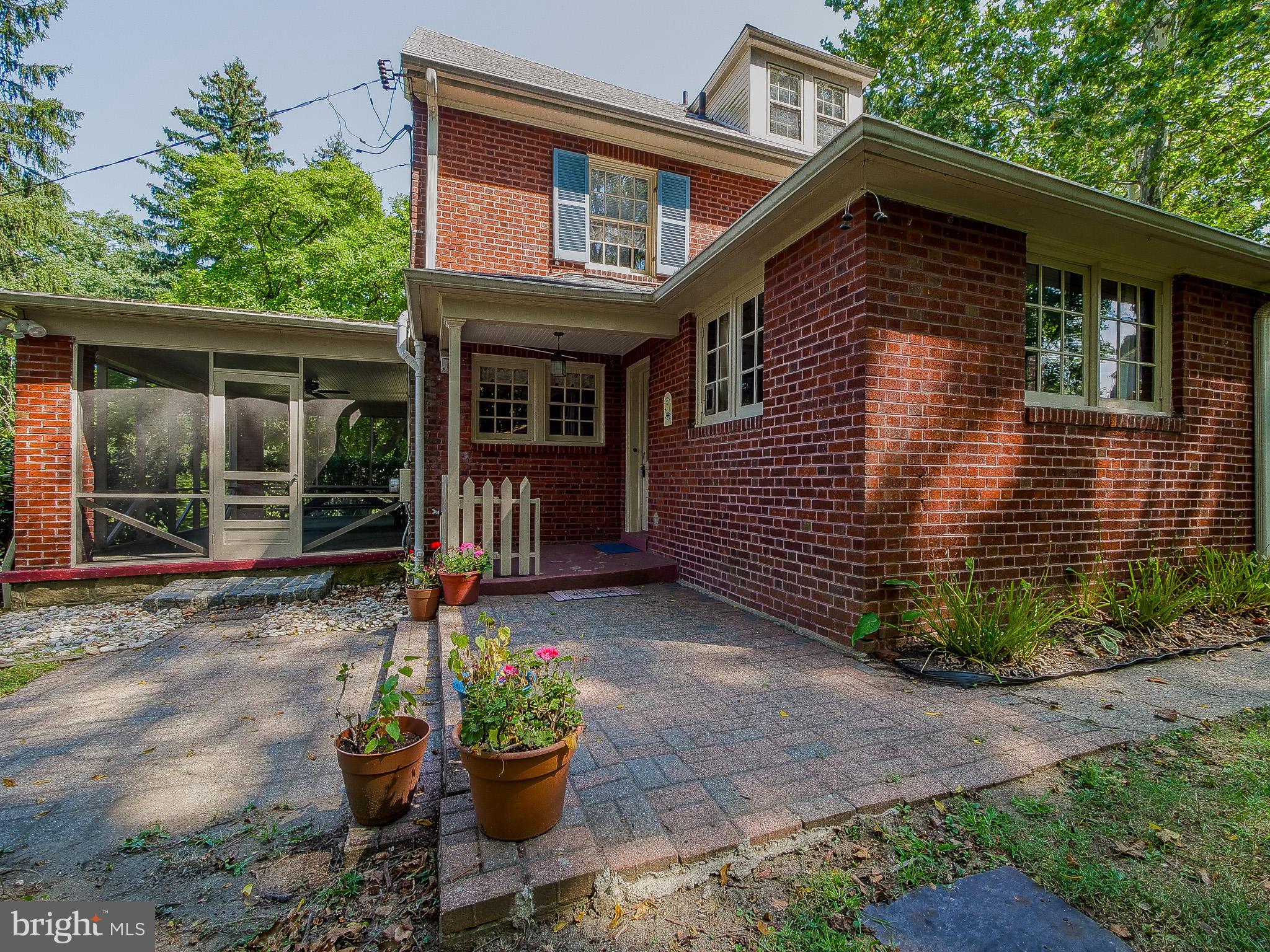 300 Glenloch Road Ridley Park, PA 19078 - Photo 61 of 70 Back Patio