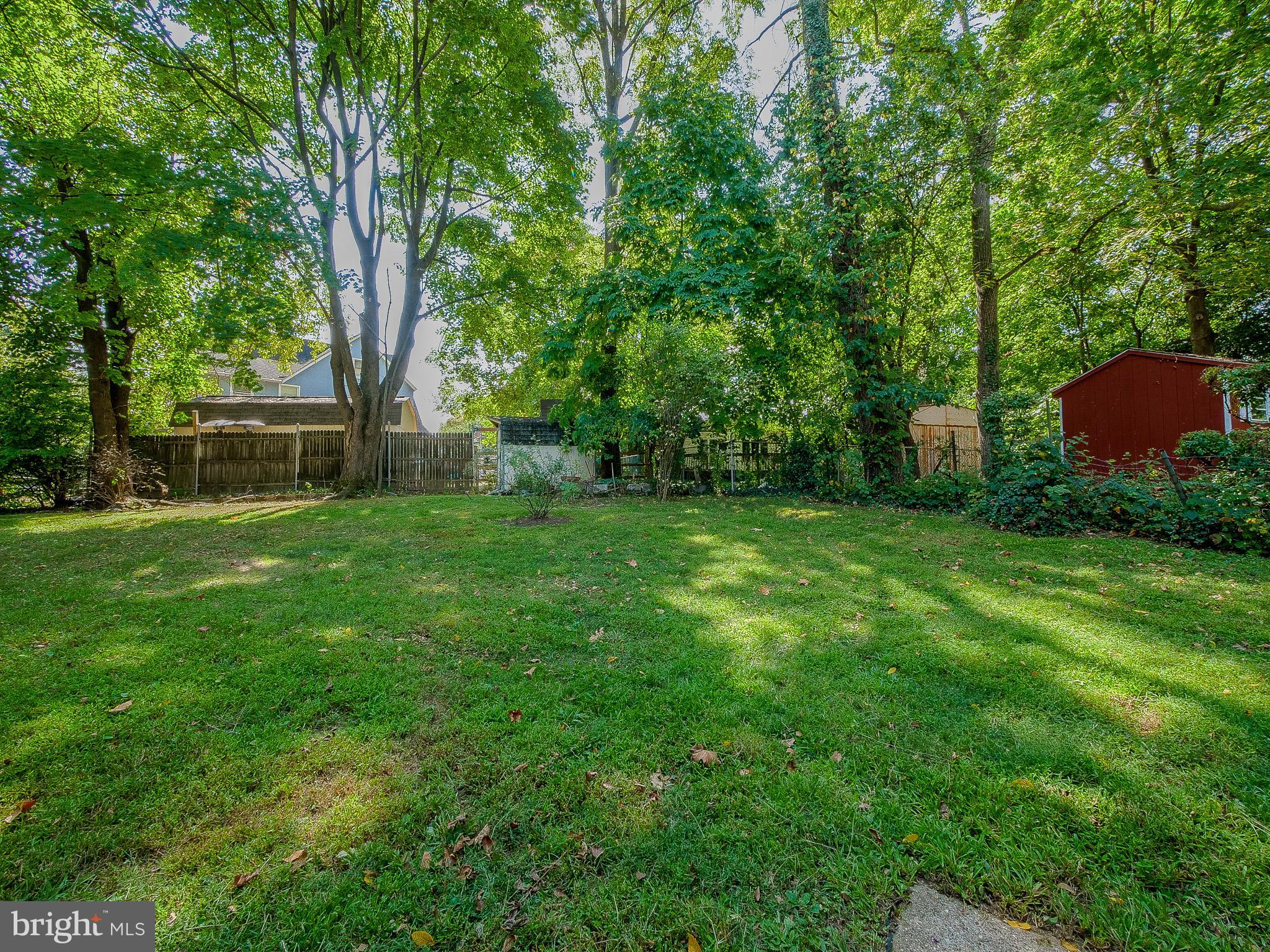 300 Glenloch Road Ridley Park, PA 19078 - Photo 63 of 70 Spacious Yard