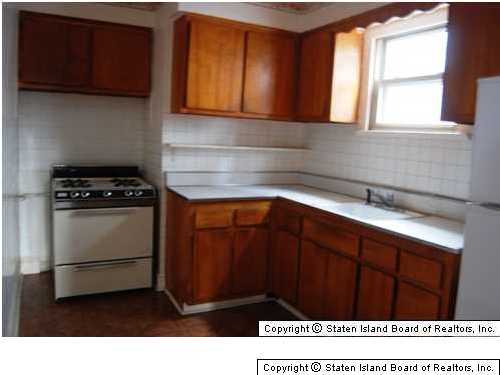 179 Fingerboard Road Staten Island, NY 10305 - Photo 10 of 15 Additional Photo