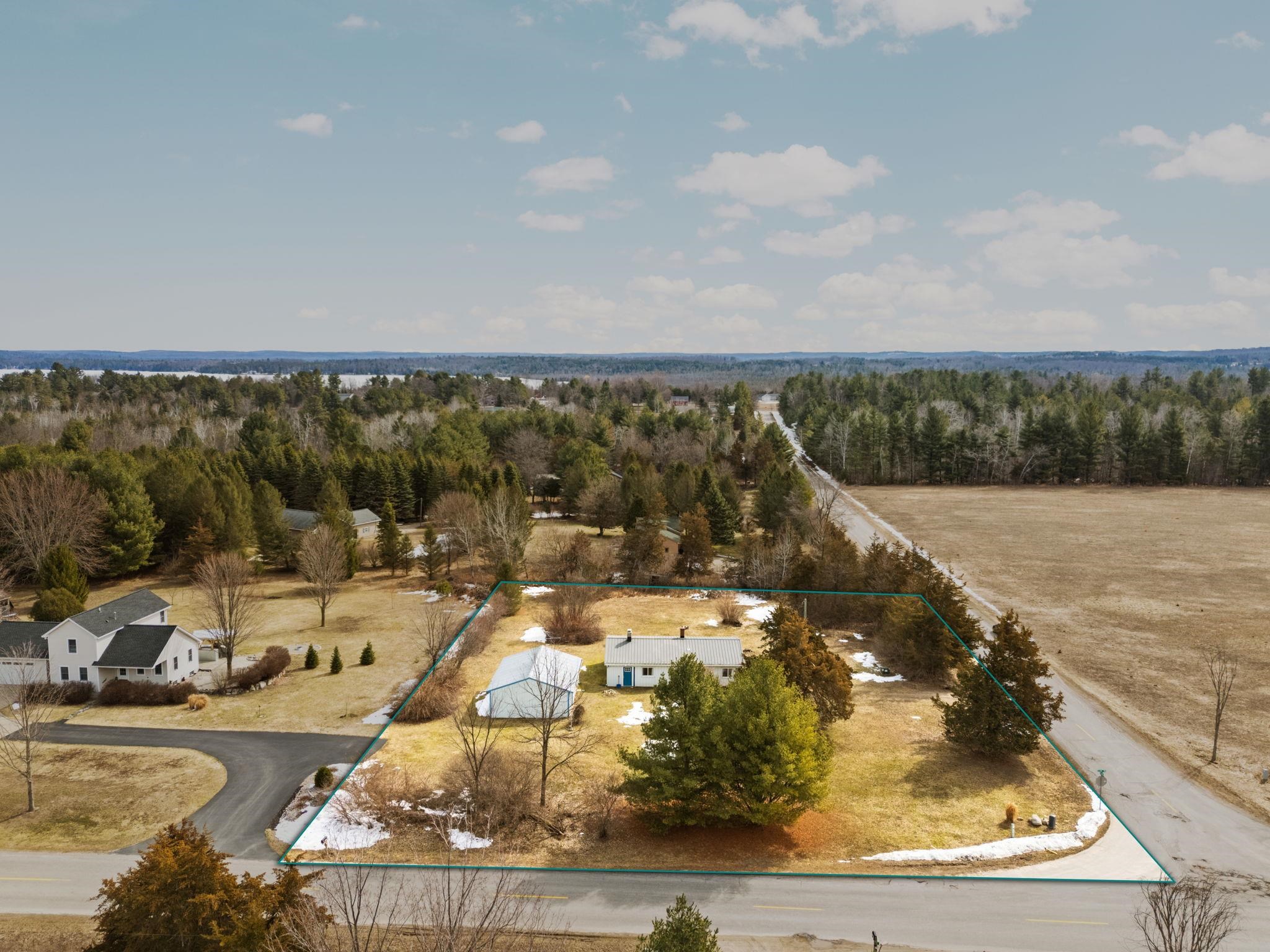 9125 Ayers Road Williamsburg, MI 49690 - Photo 2 of 31