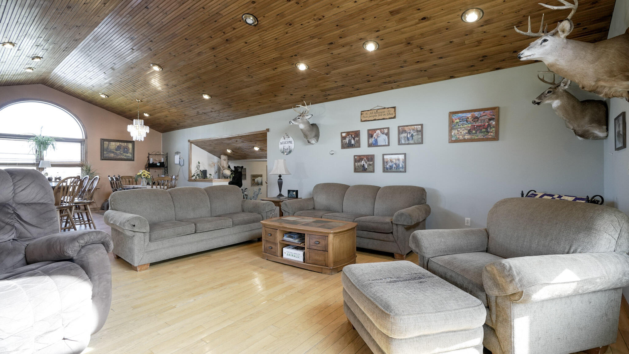 7 Town Hall Road Mooers Forks, NY 12959 - Photo 13 of 45 Living Room