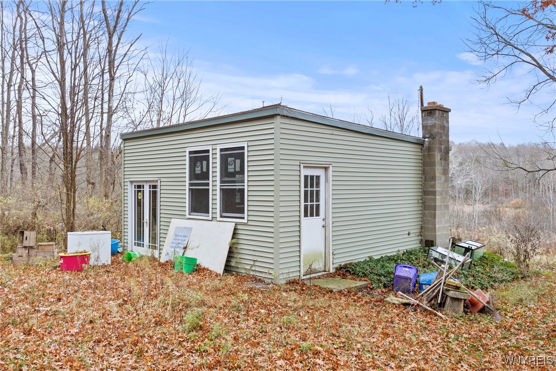 6416 Hunters Creek Road Wales, NY 14139 - Photo 12 of 28