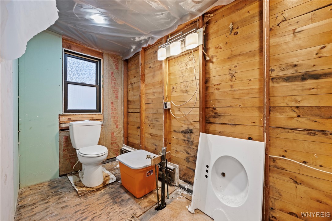 6416 Hunters Creek Road Wales, NY 14139 - Photo 13 of 28