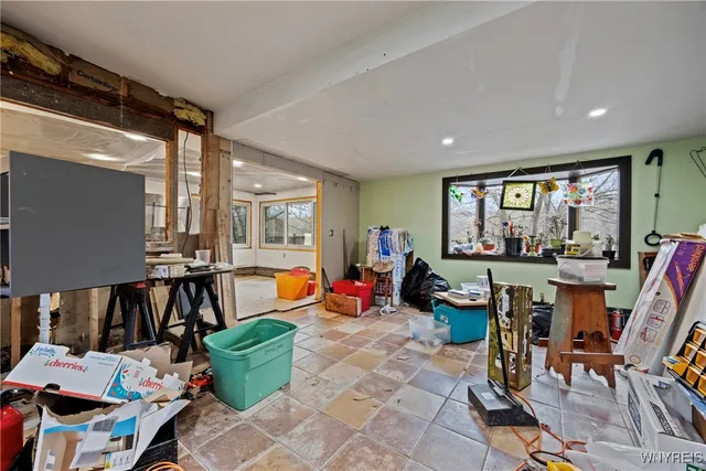 $165,000 | 6416 Hunters Creek Road, Wales, NY 14139