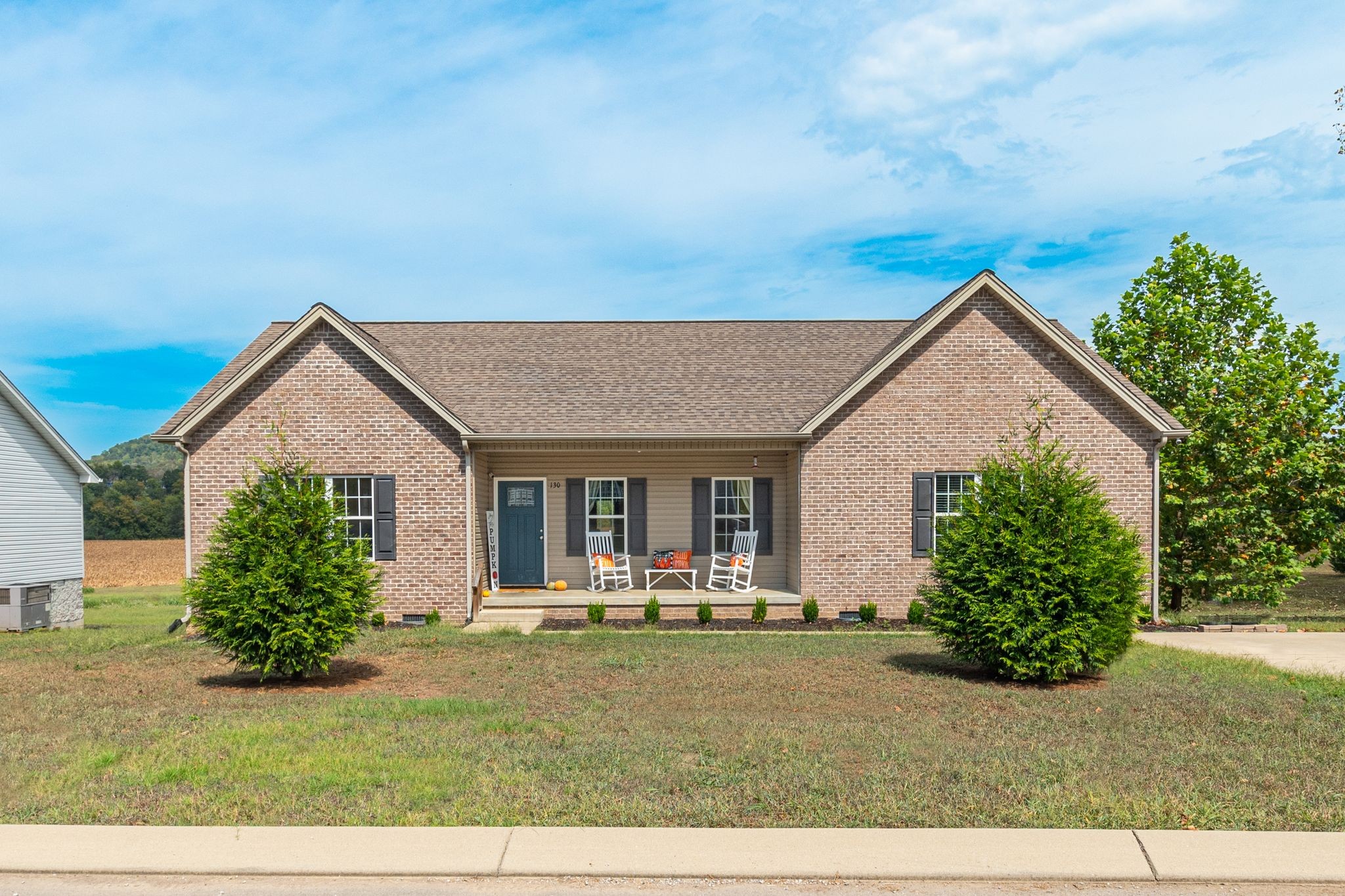 130 Rivercrest Cir  
