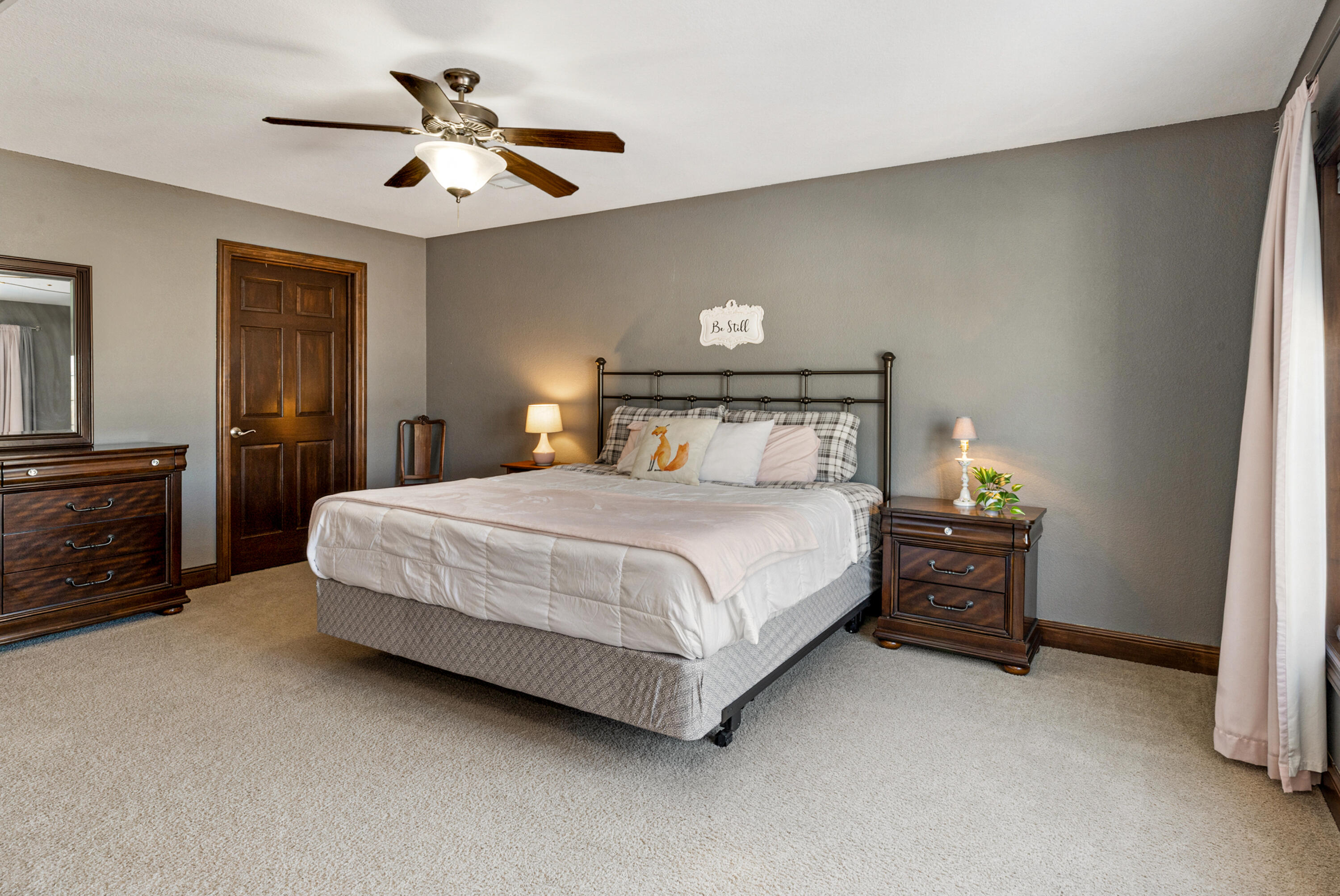 4869 South Forest Ridge Drive, Unit 17 New Berlin, WI 53151 - Photo 12 of 25 Virtually staged