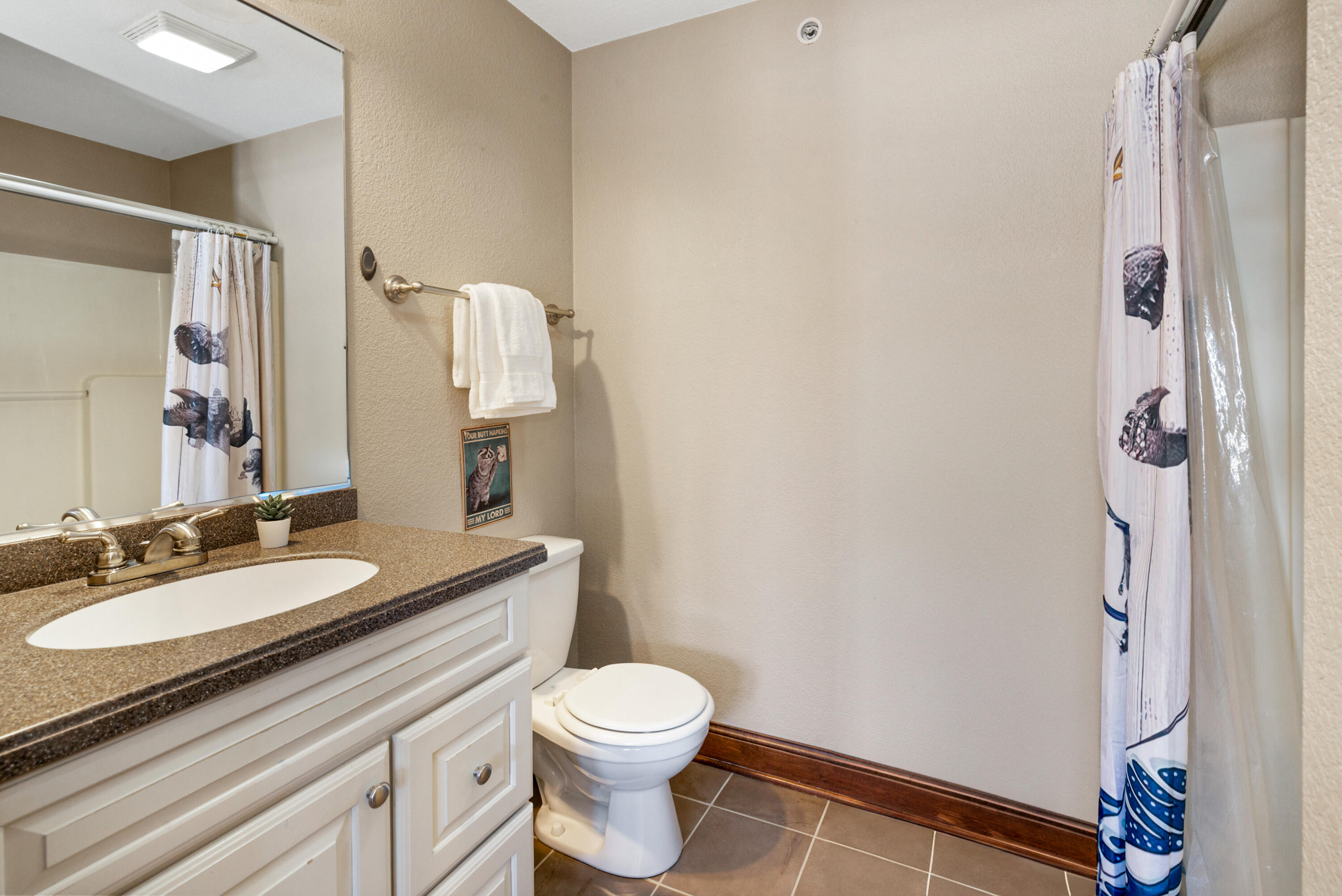 4869 South Forest Ridge Drive, Unit 17 New Berlin, WI 53151 - Photo 13 of 25 Convenient en suite bath with shower stall