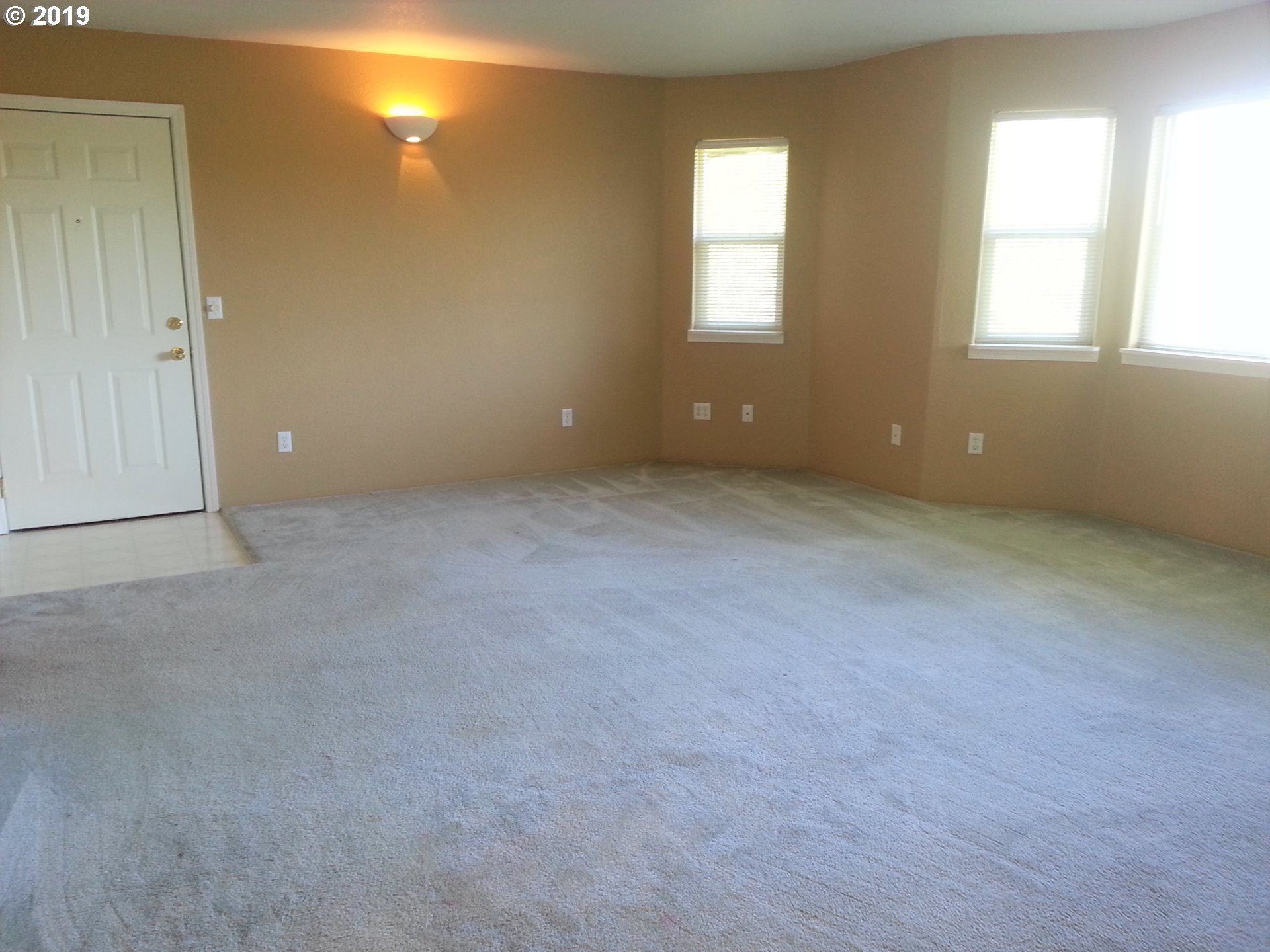 3840 Kinney Road, Unit 4 / D North Bend, OR 97459 - Photo 3 of 16 Gallery Image 3