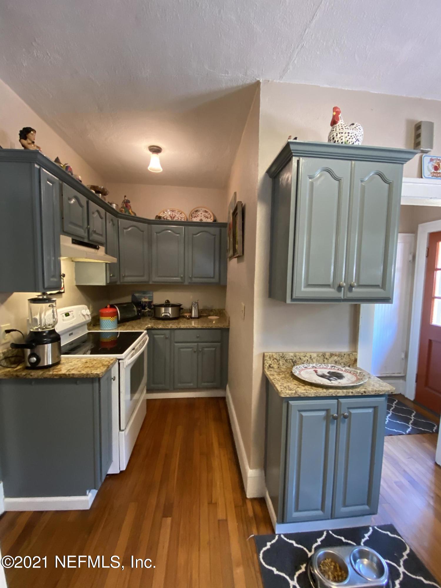 4745 Birkenhead Road Jacksonville, FL 32210 - Photo 29 of 77 Kitchen