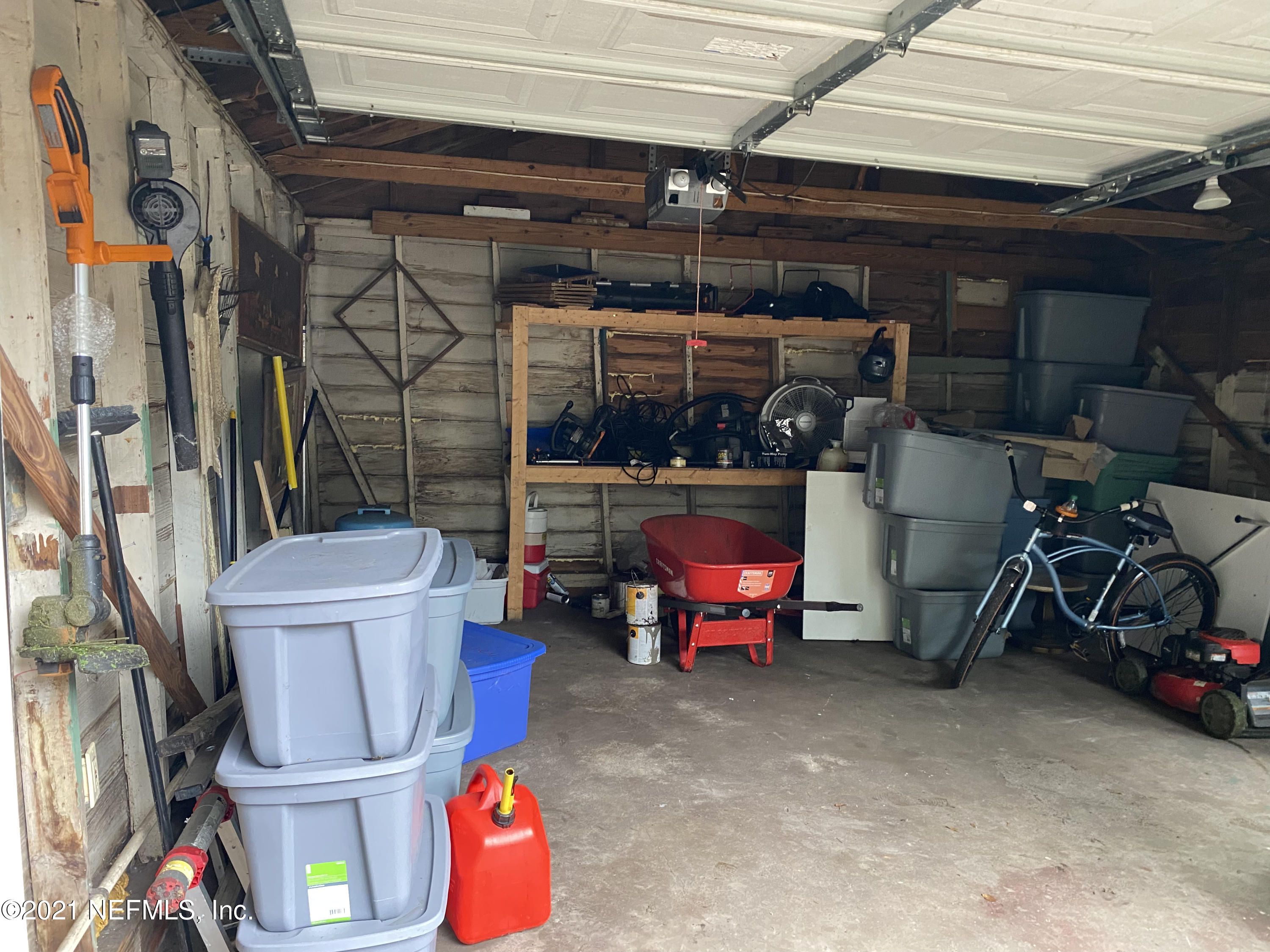 4745 Birkenhead Road Jacksonville, FL 32210 - Photo 73 of 77 Garage