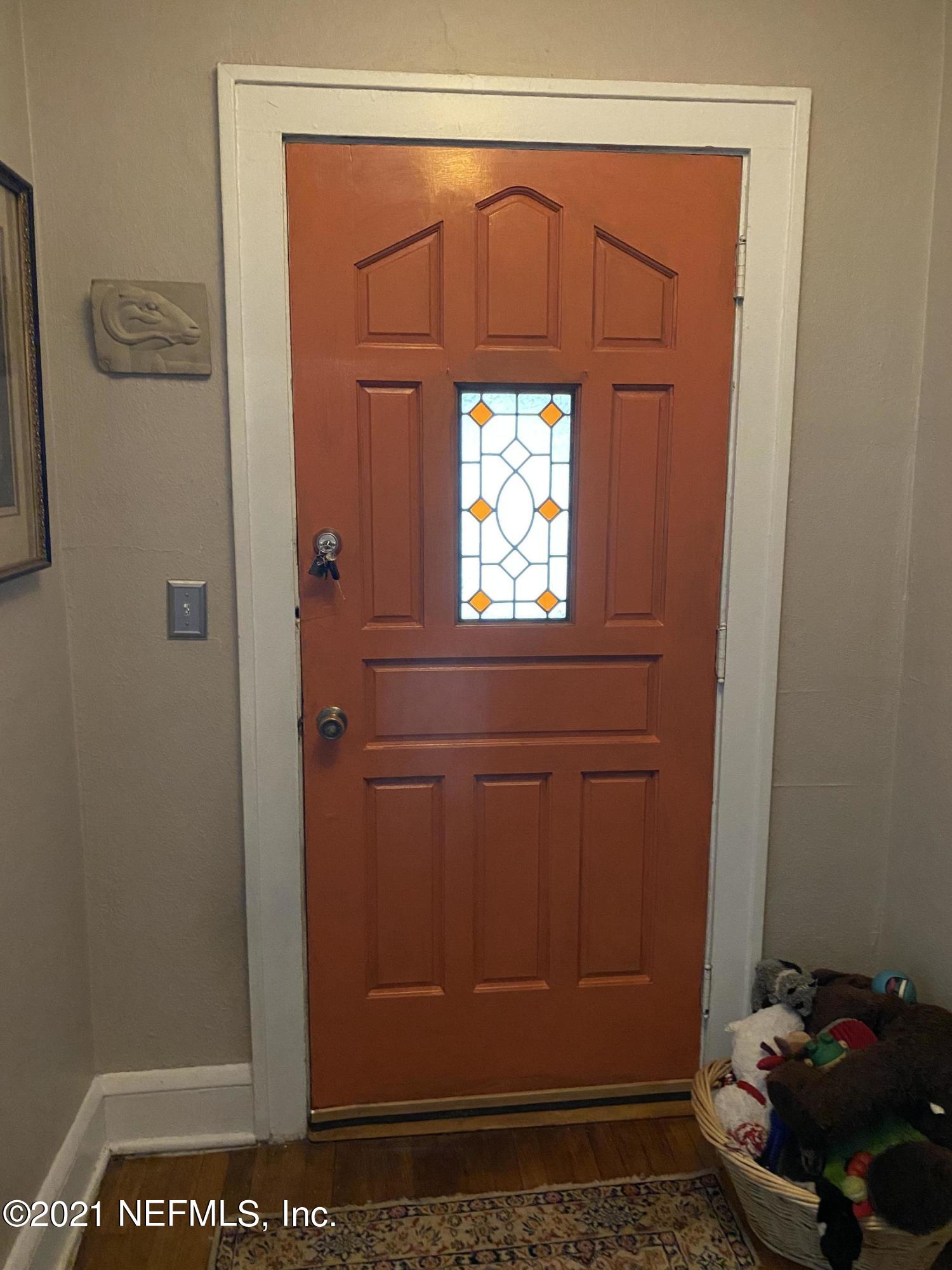 4745 Birkenhead Road Jacksonville, FL 32210 - Photo 10 of 77 Interior front door