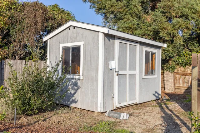 $725,000 | 3327 Country Club Boulevard, Stockton, CA 95204