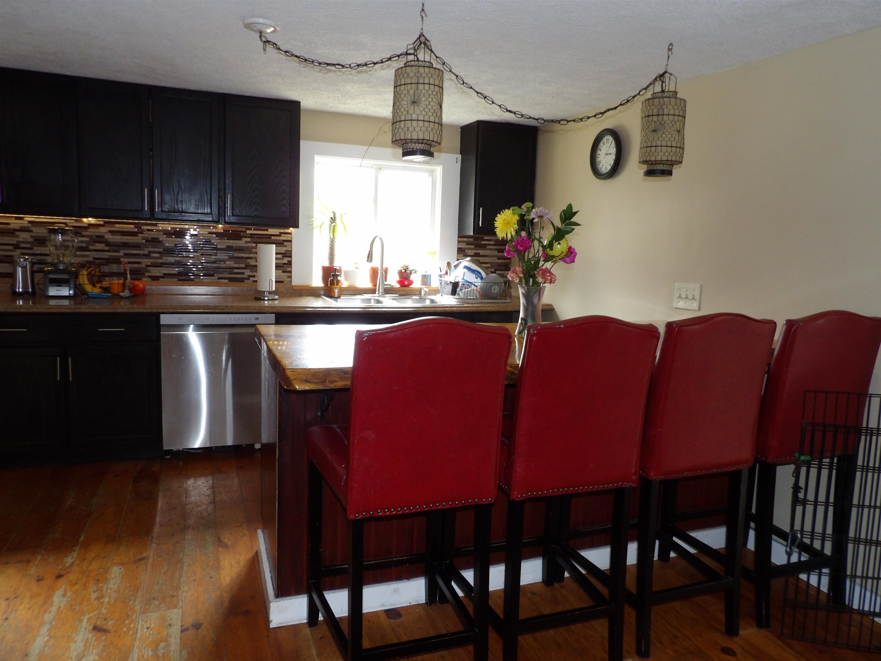 76 Meadowview Lane Mount Holly, VT 05758 - Photo 15 of 48