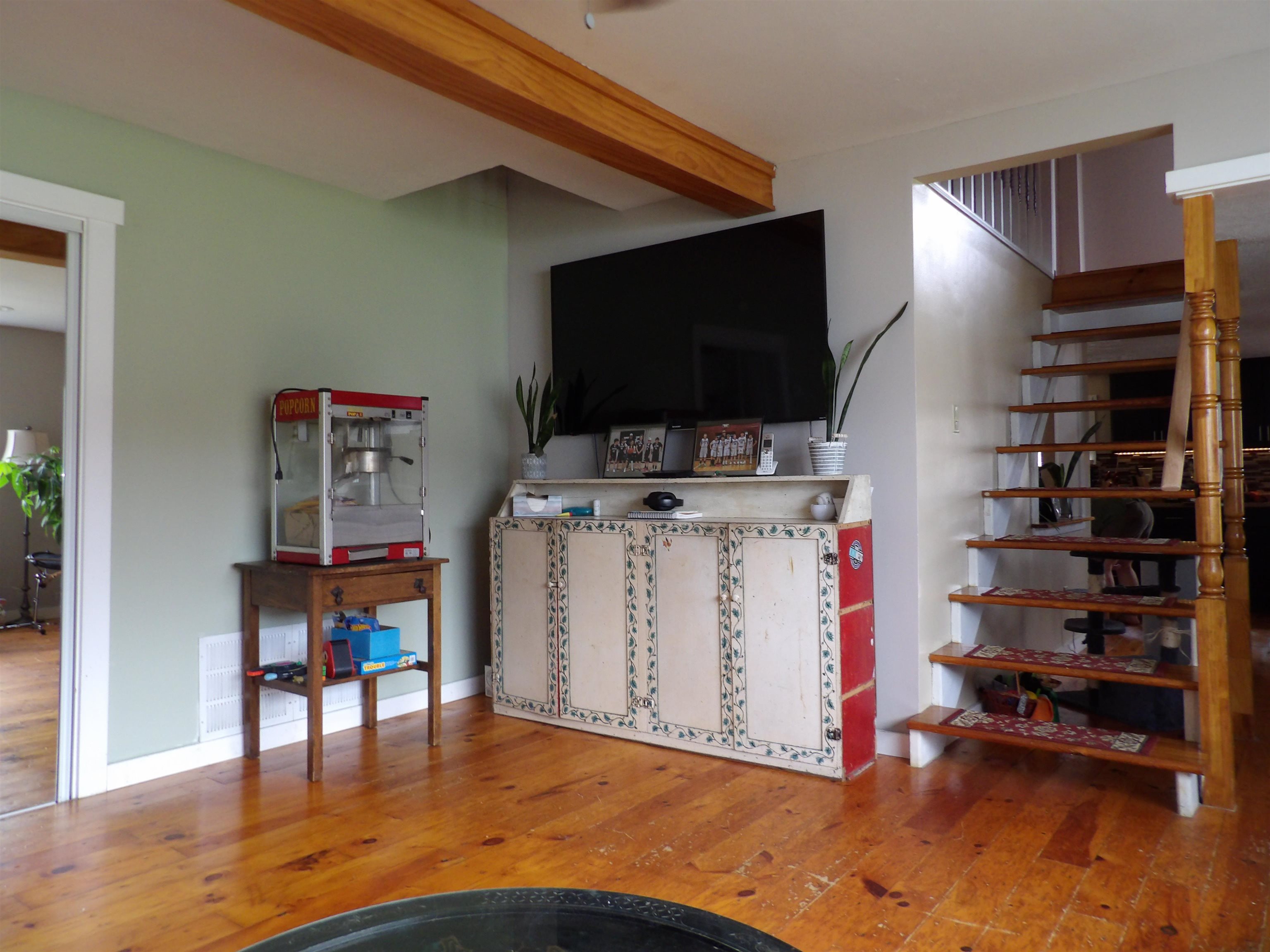 76 Meadowview Lane Mount Holly, VT 05758 - Photo 20 of 48