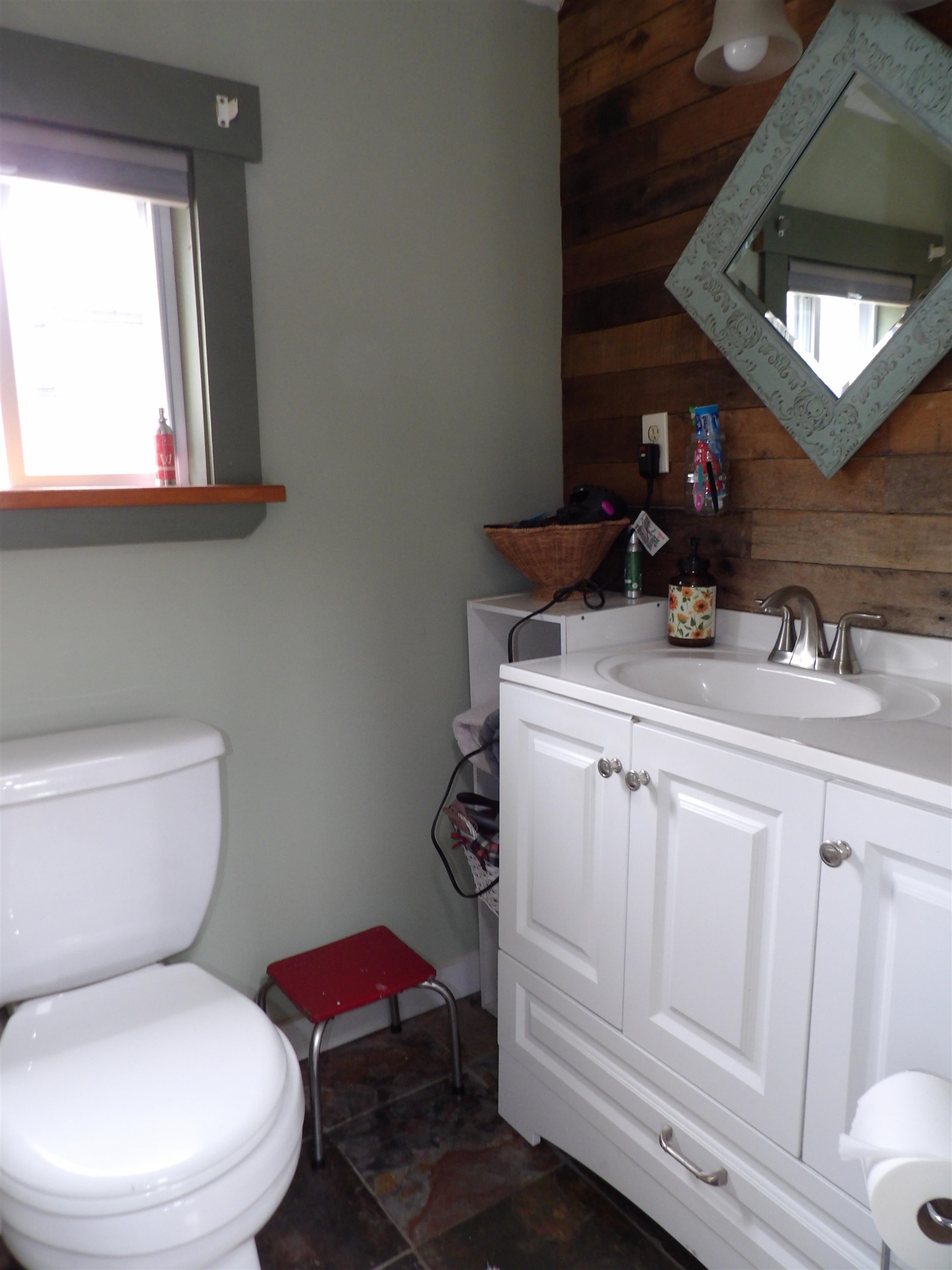 76 Meadowview Lane Mount Holly, VT 05758 - Photo 30 of 48