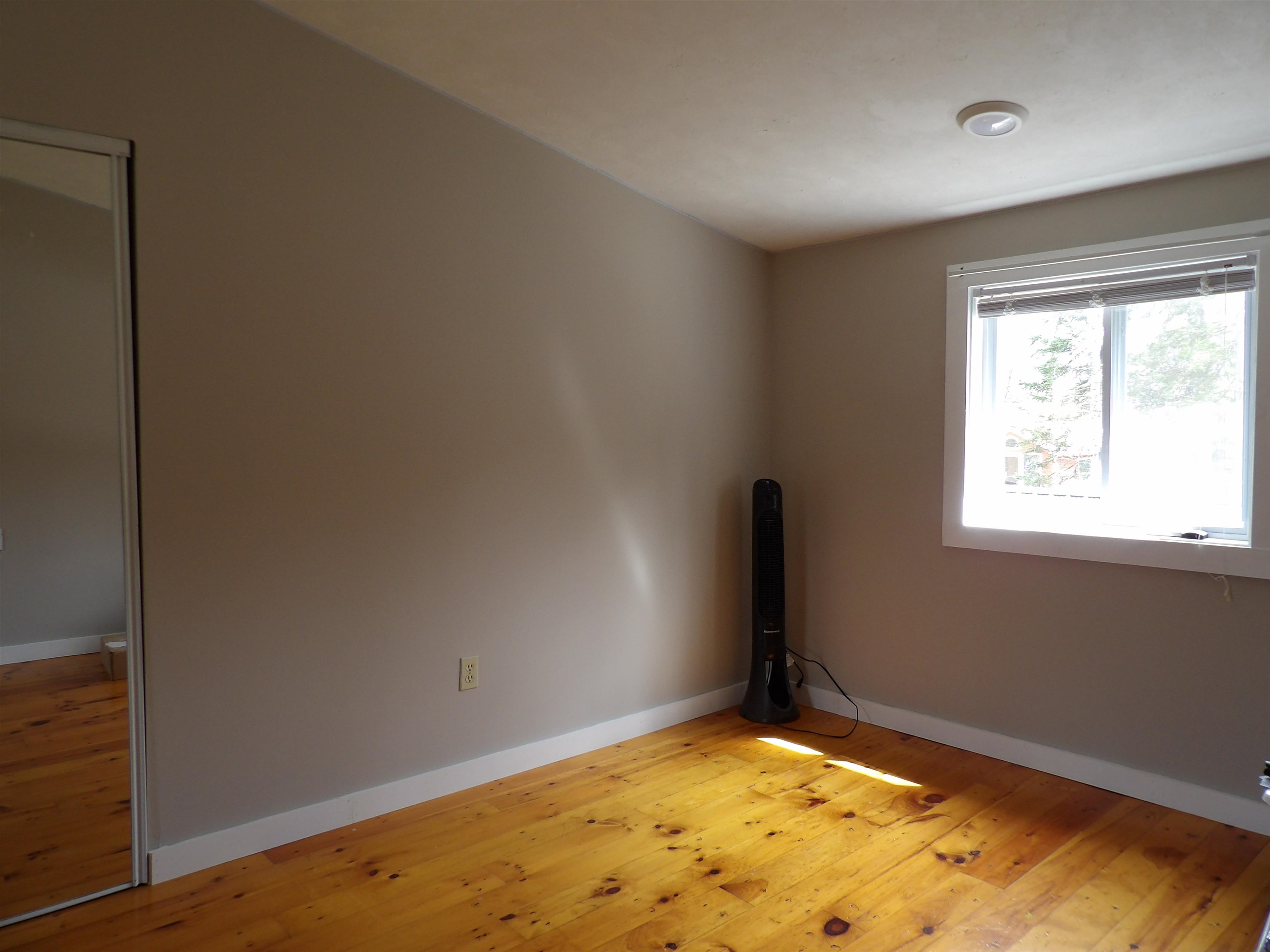 76 Meadowview Lane Mount Holly, VT 05758 - Photo 31 of 48