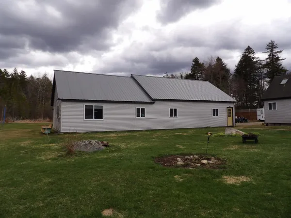 $525,000 | 76 Meadowview Lane, Mount Holly, VT 05758